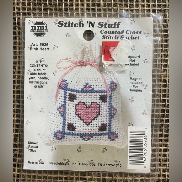 Cross Stitch Lot 8 Kits And 4 Wooden Hearts (Easter kit no thread) New Vintage - Picture 7 of 11